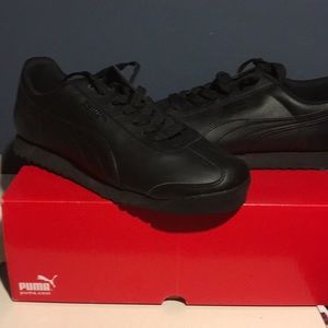 Puma men shoes on sale 🎉